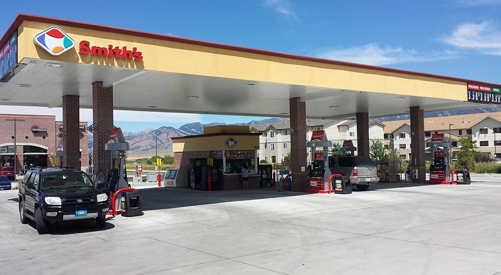 Smith's Fuel Station